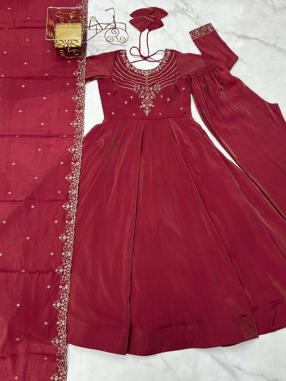 Womens Pure Romansilk Chanderi Embroidered Anarkali Kurti With Dupatta & Pant Set - Image 7