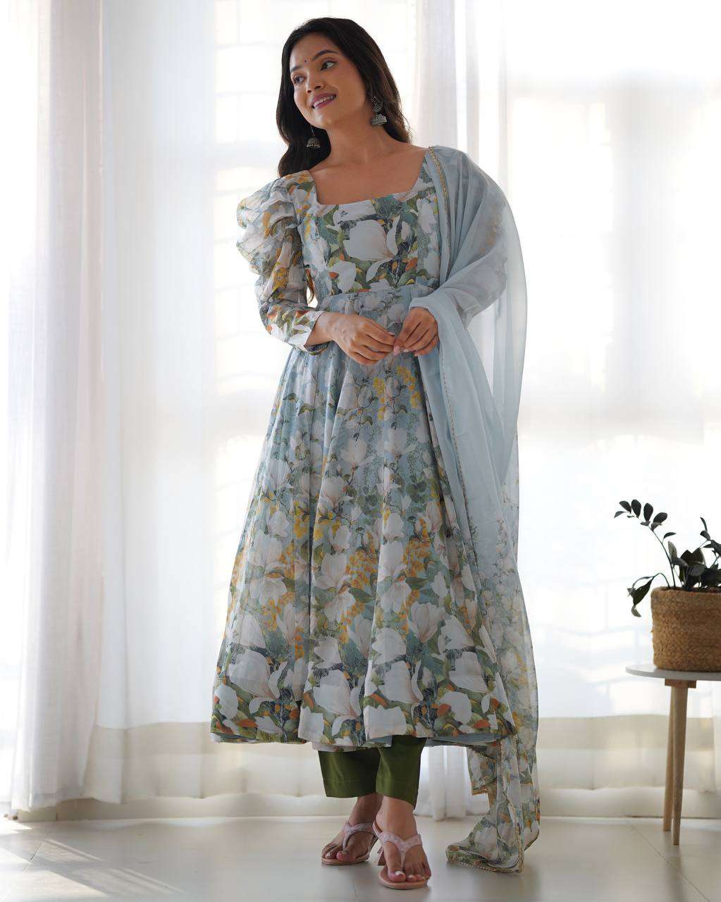 Womens Pure Romansilk Chanderi Floral Printed Anarkali Kurti With Dupatta & Pant Set - Image 2