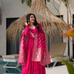 Women's Solid Anarkali Kurti Pant With Banarasi Dupatta Set