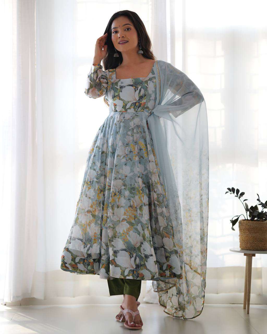 Womens Pure Romansilk Chanderi Floral Printed Anarkali Kurti With Dupatta & Pant Set - Image 7